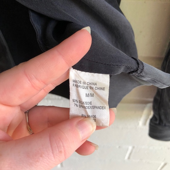 Theory Brionelo Tie Neck Silk Blouse - Picture 6 of 6